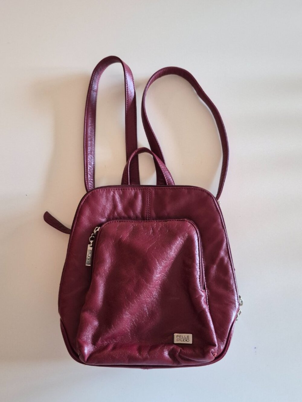 Pelle Studio Wilson’s Leather Organizer Purse Backpack Bag Burgundy